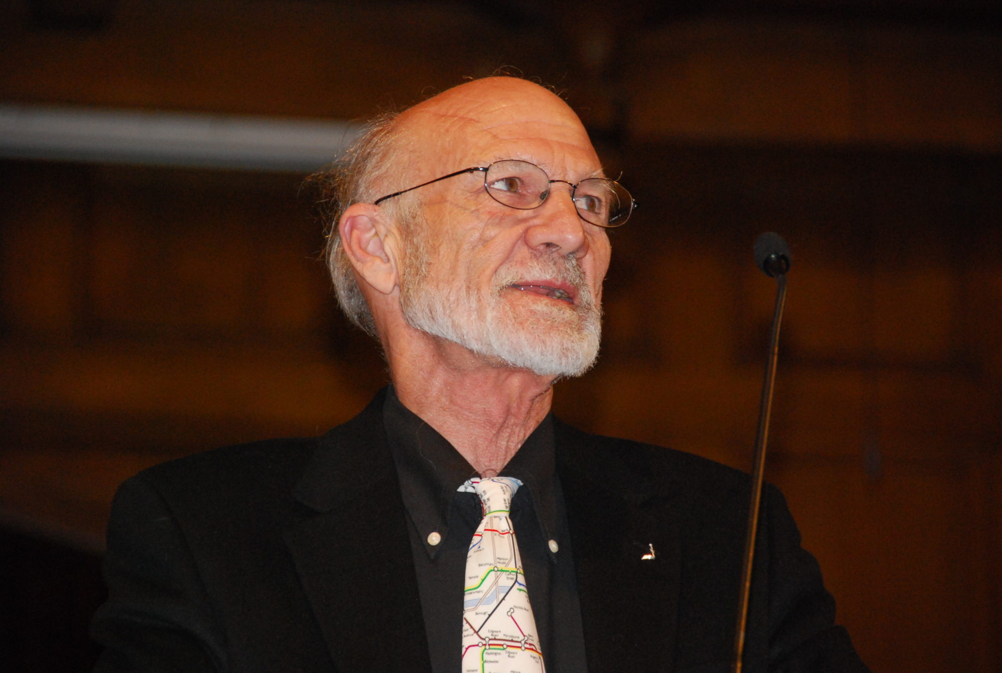 Hauerwas Clickbait Makes the Rounds on Social Media