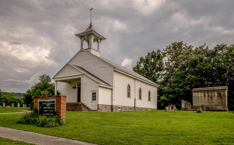 Liberal United Methodist Pastor Seeks To Avoid Split - Juicy Ecumenism
