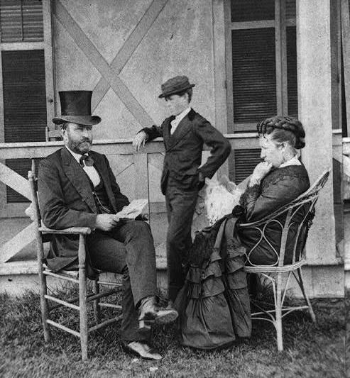Ulysses Grant with his wife Julia and their son.