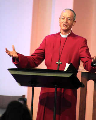 Julian Dobbs